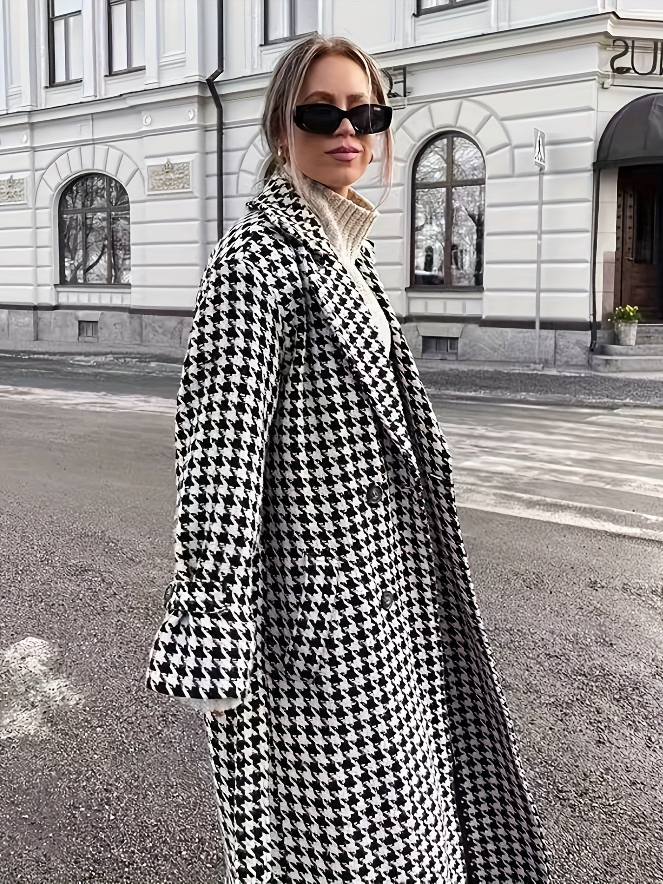 Women’s Houndstooth Trench Coat - Long Belted Classic Outerwear