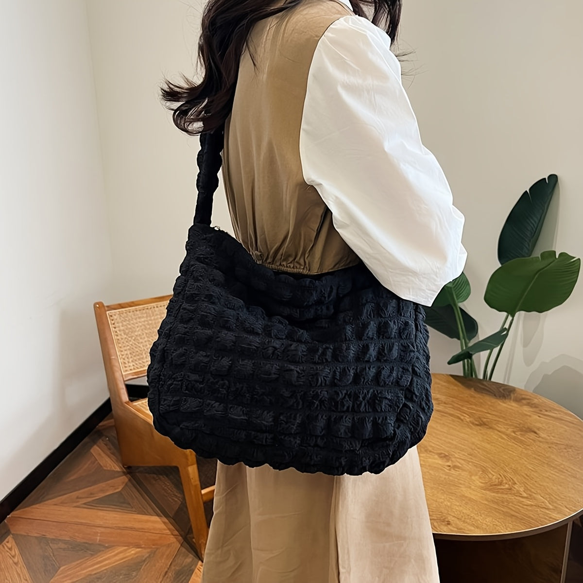 Women’s Polyester Pleated Shoulder Bag - Lightweight Stylish Everyday Handbag