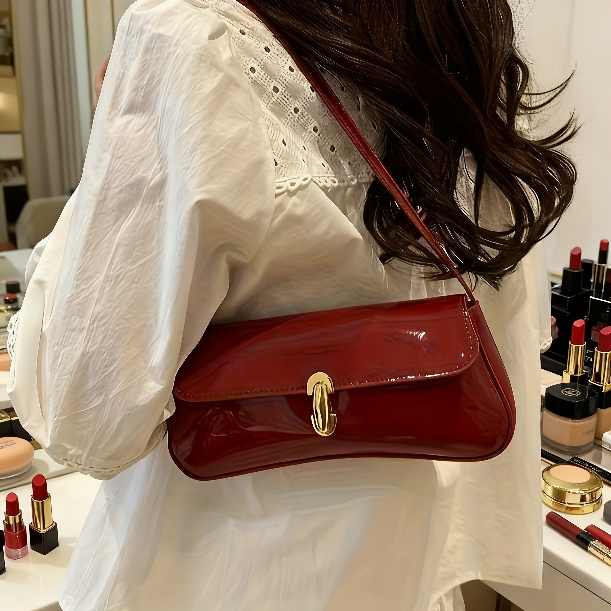 Women’s Quilted Crossbody Handbag - Glossy Finish Detachable Strap Bag