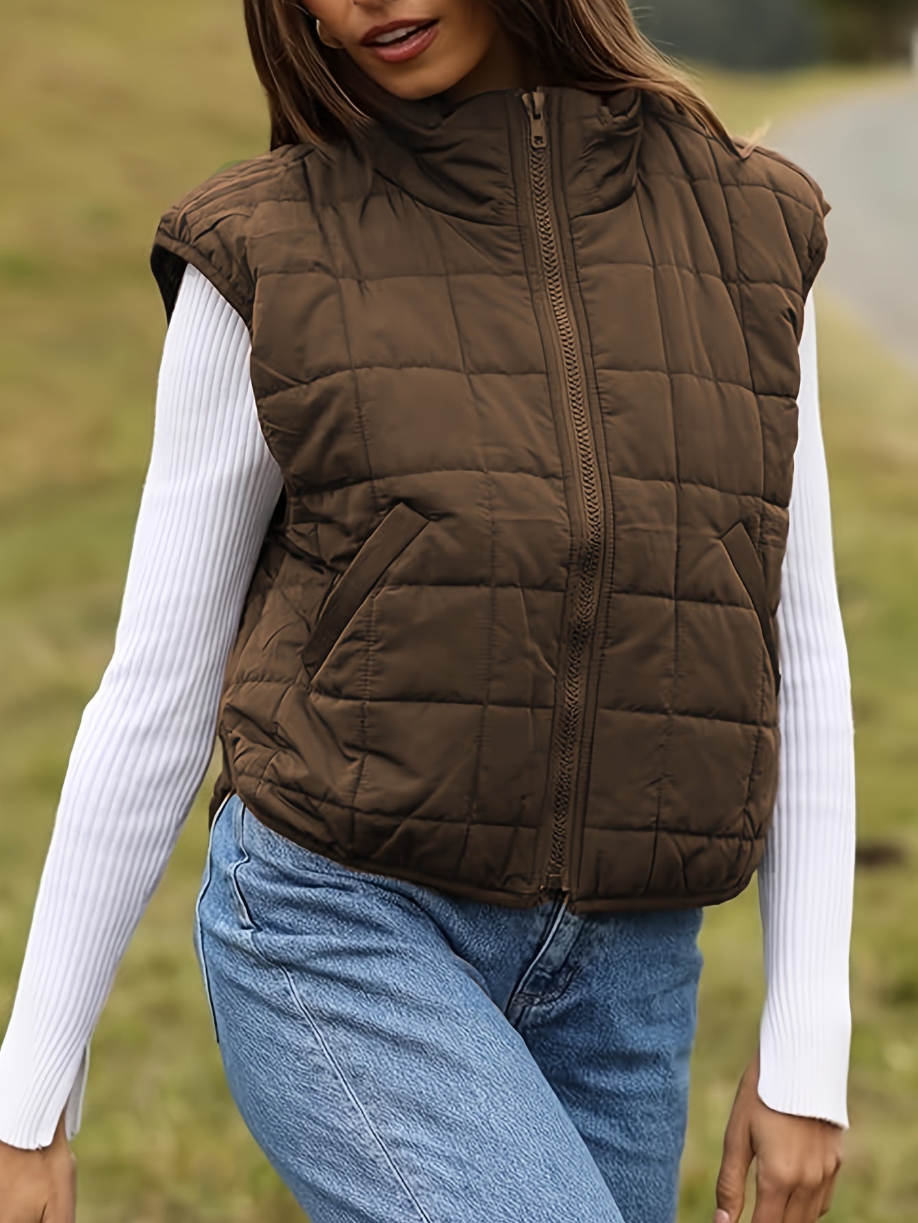 Women’s Sleeveless Zipper Pocket Vest  - Minimalist Solid Color Waistcoat