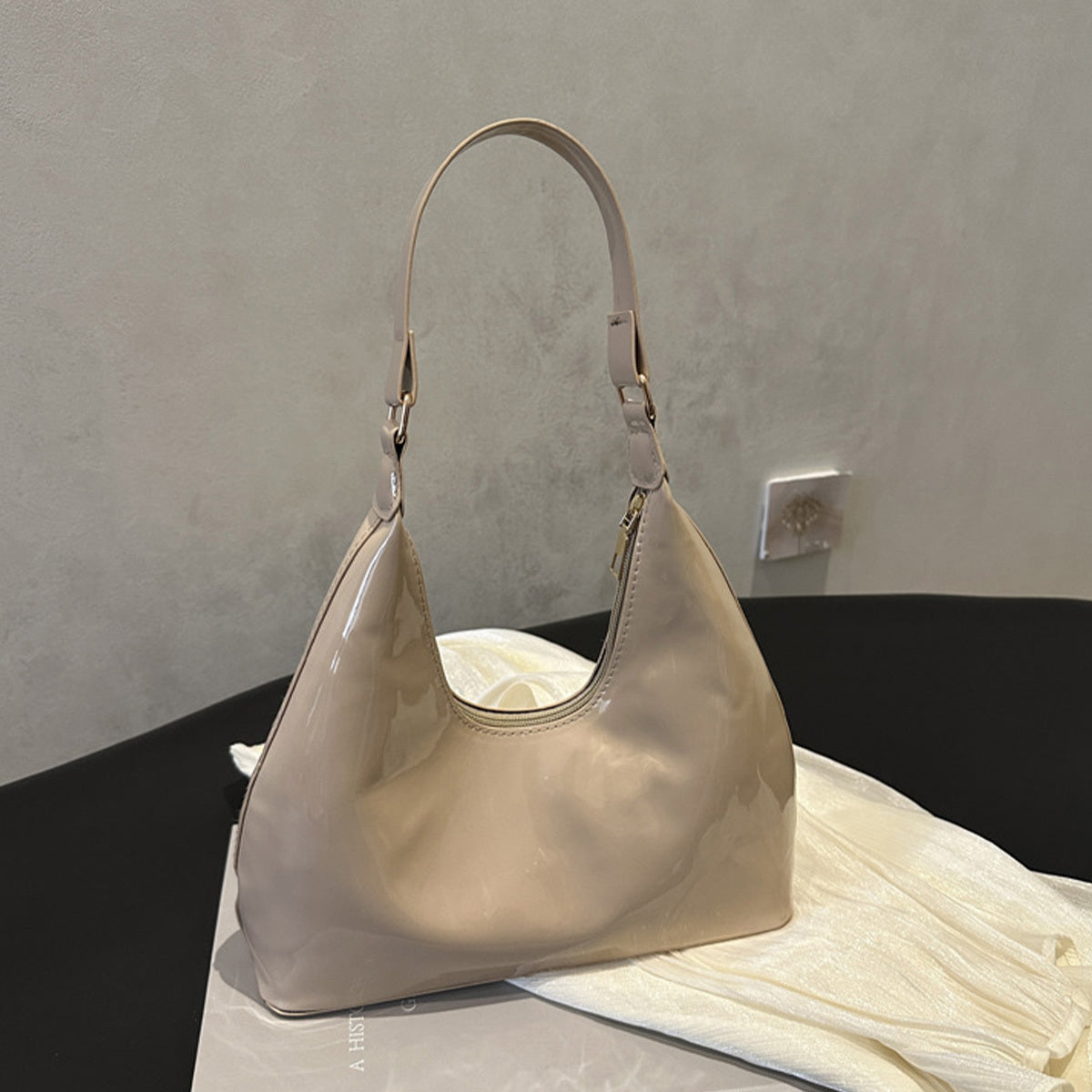 PU Crossbody Bag - Lightweight Stylish Everyday Shoulder Purse